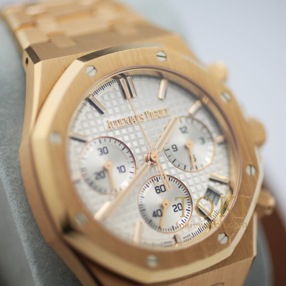 オーデマピゲ(AUDEMARS PIGUET) Ref 26240OR.OO.1320OR.03 ロイヤル オーク クロノグラフ 50周年記念 中古