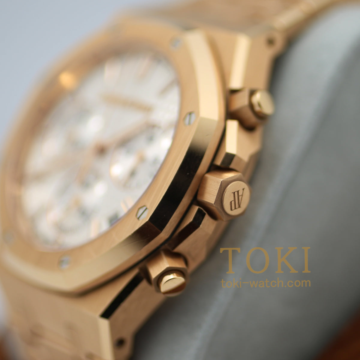 オーデマピゲ(AUDEMARS PIGUET) Ref 26240OR.OO.1320OR.03 ロイヤル オーク クロノグラフ 50周年記念 中古