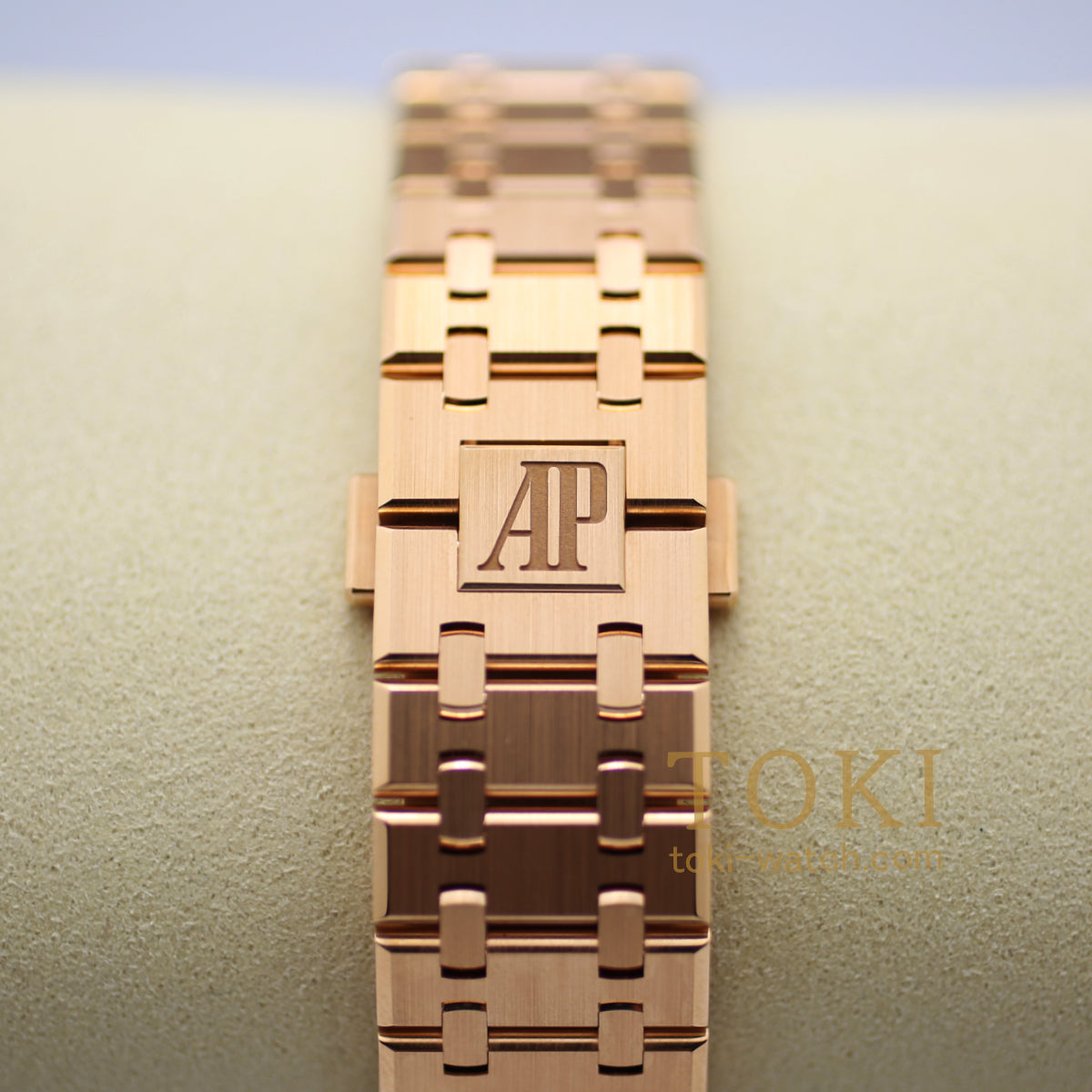 オーデマピゲ(AUDEMARS PIGUET) Ref 15510OR.OO.1320OR.04 ロイヤル オーク オートマティック 新品