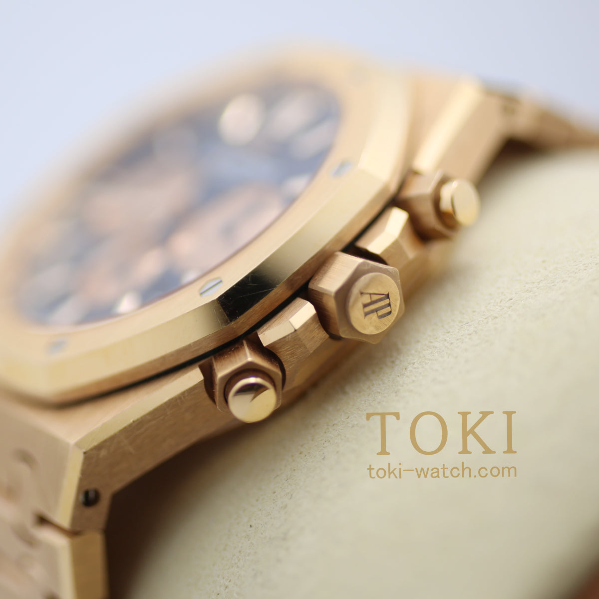 オーデマピゲ(AUDEMARS PIGUET) Ref 26331OR.OO.1220OR.01 ロイヤルオーク クロノグラフ　中古